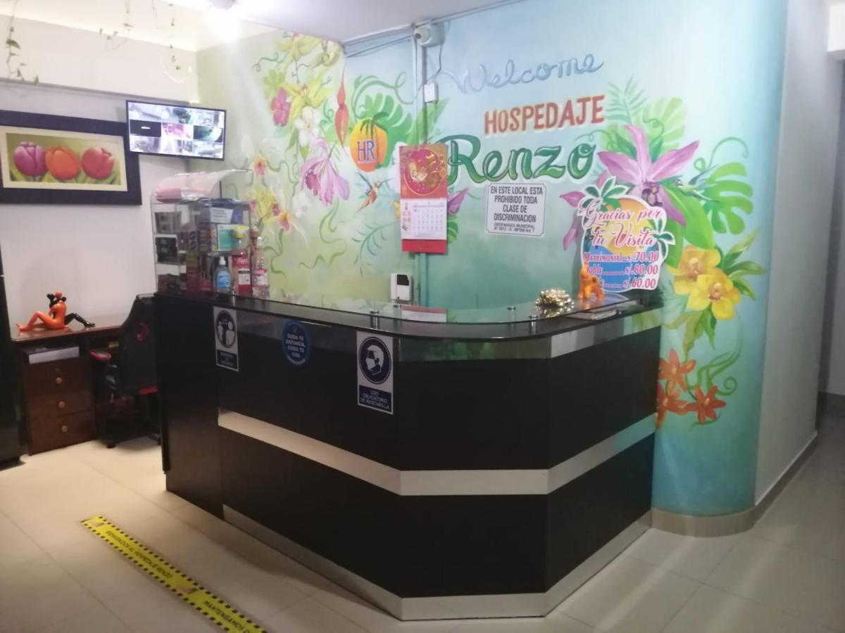Hospedaje Renzo Tarapoto Exterior foto