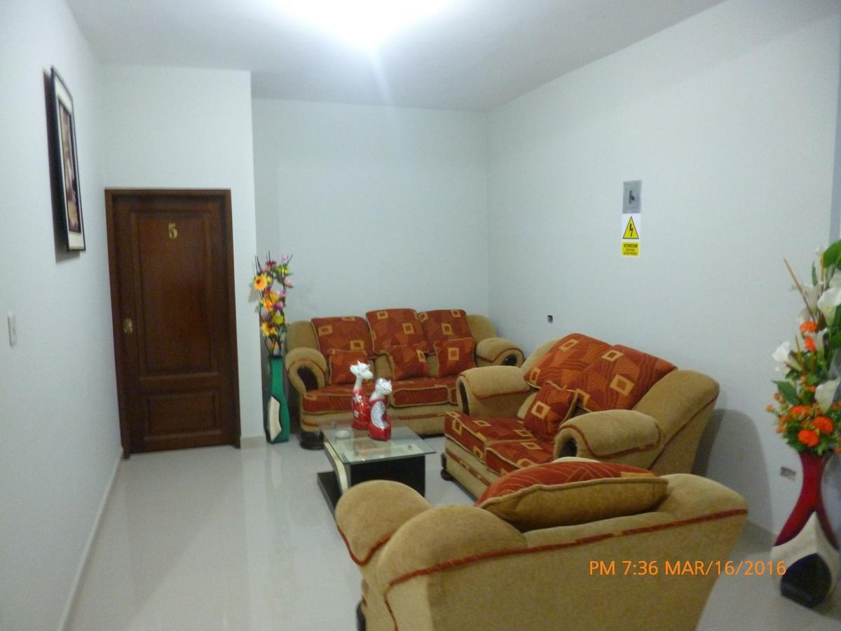 Hospedaje Renzo Tarapoto Exterior foto